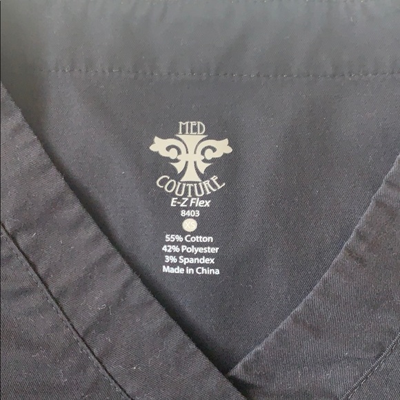 scrub top - Picture 2 of 2